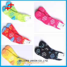 2015 Mädchen OEM Polyester Warm Mode Schneeflocke Neuheit Weihnachten Microfiber Cosy Socken